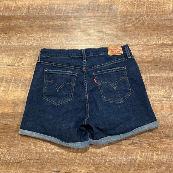 Levi Mid Length Shorts 31 Dark wash - Picture 2 of 3